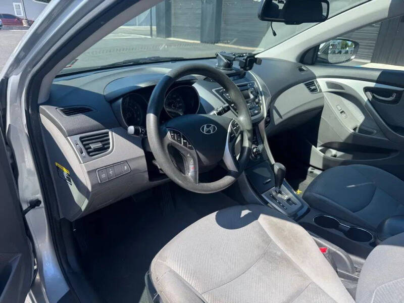 2013 Hyundai Elantra