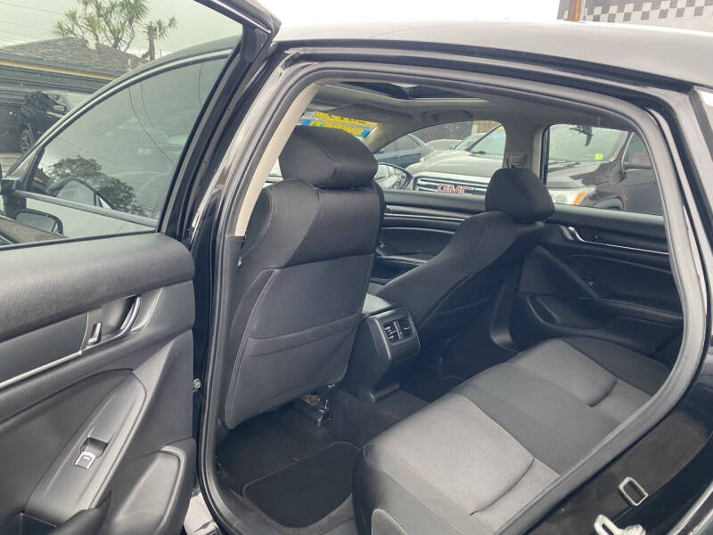 2019 Honda Accord Hybrid EX