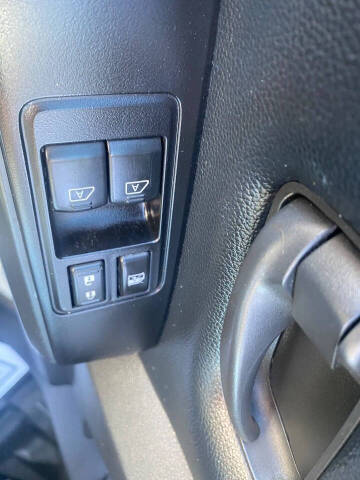 2019 Nissan Titan SV