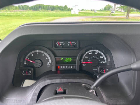 2017 Ford E-Series E-350 SD