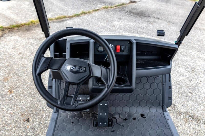 2021 E-Z-GO 6-Passenger