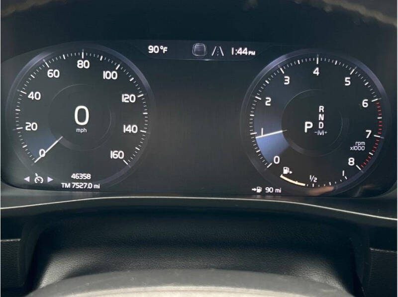 2020 Volvo XC40 T5 R-Design