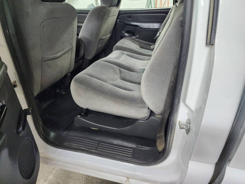 2004 GMC Sierra 2500HD