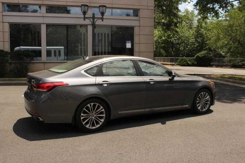 2016 Hyundai Genesis