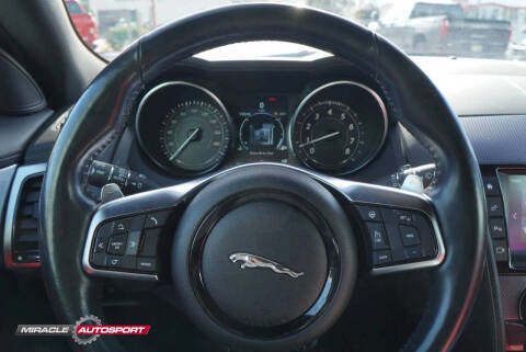 2018 Jaguar F-TYPE R-Dynamic