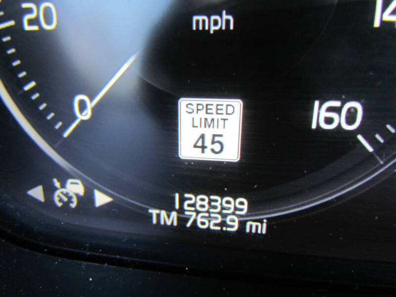 2017 Volvo XC90 T6 Inscription