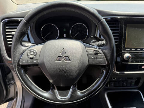 2020 Mitsubishi Outlander SEL
