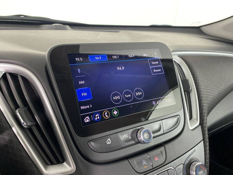 2022 Chevrolet Malibu LS