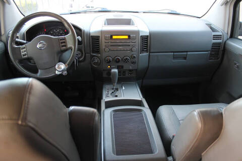 2005 Nissan Armada LE
