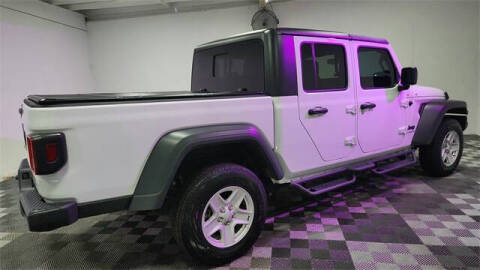 2020 Jeep Gladiator Sport