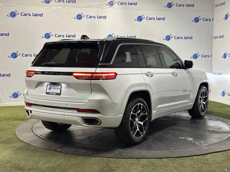 2022 Jeep Grand Cherokee Summit Reserve