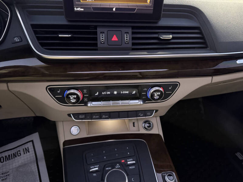 2019 Audi Q5 quattro Premium 45 TFSI