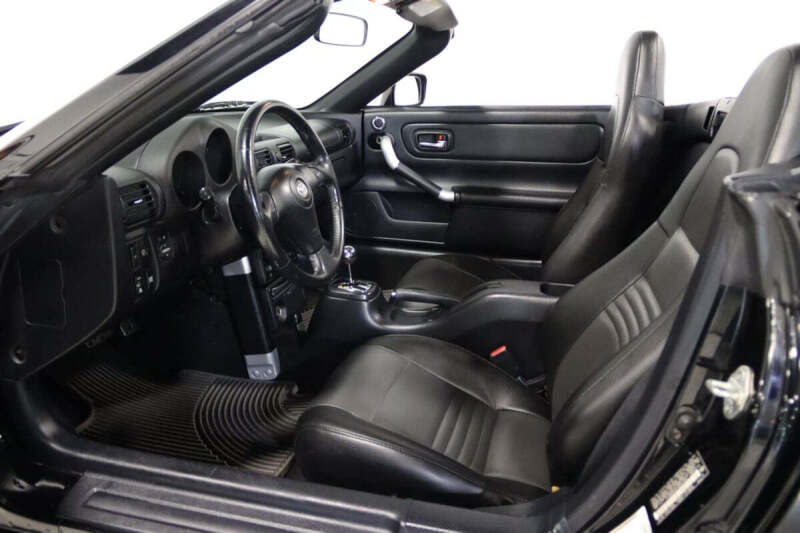 2004 Toyota MR2 Spyder