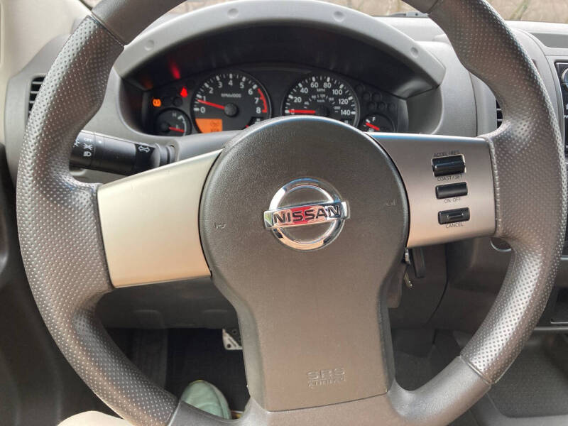 2006 Nissan Frontier SE