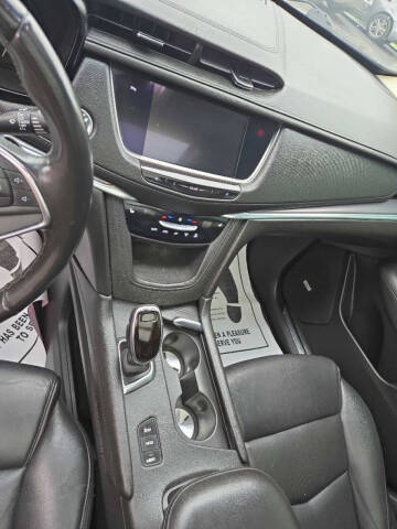 2018 Cadillac XT5 Luxury