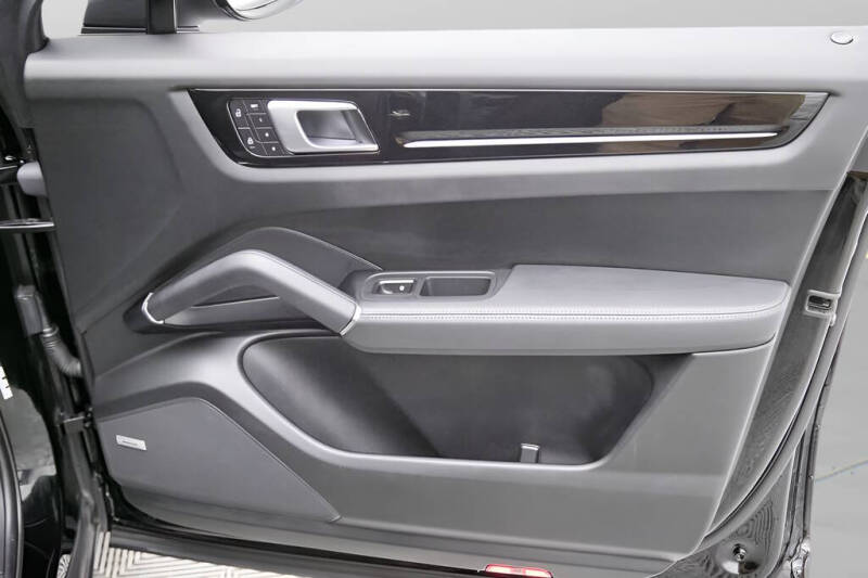 2022 Porsche Cayenne