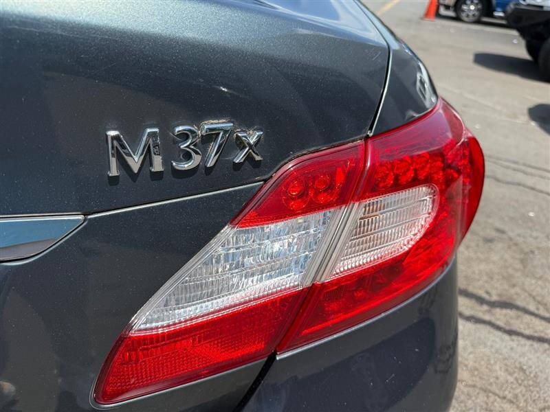 2012 Infiniti M37 x