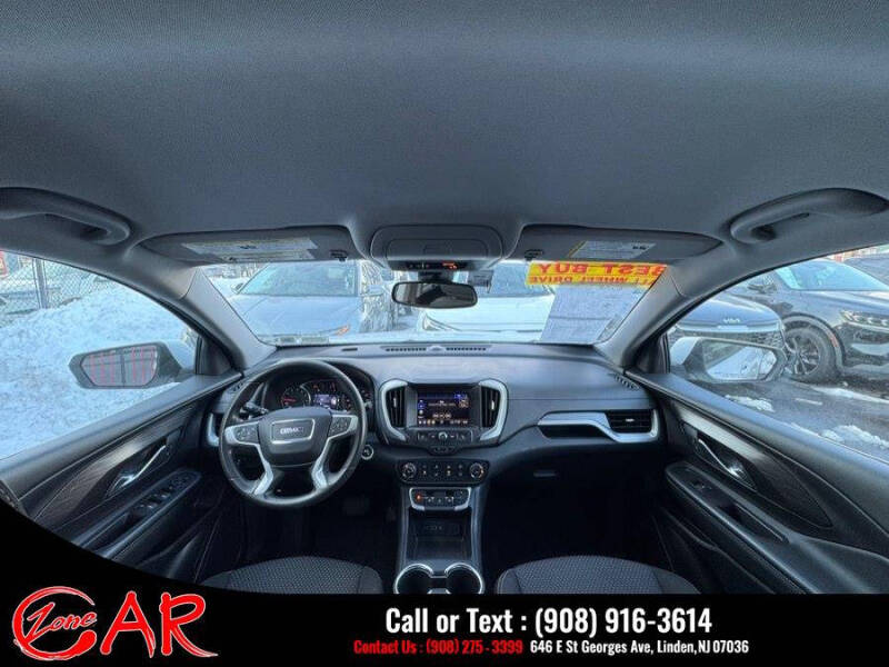2024 GMC Terrain SLE
