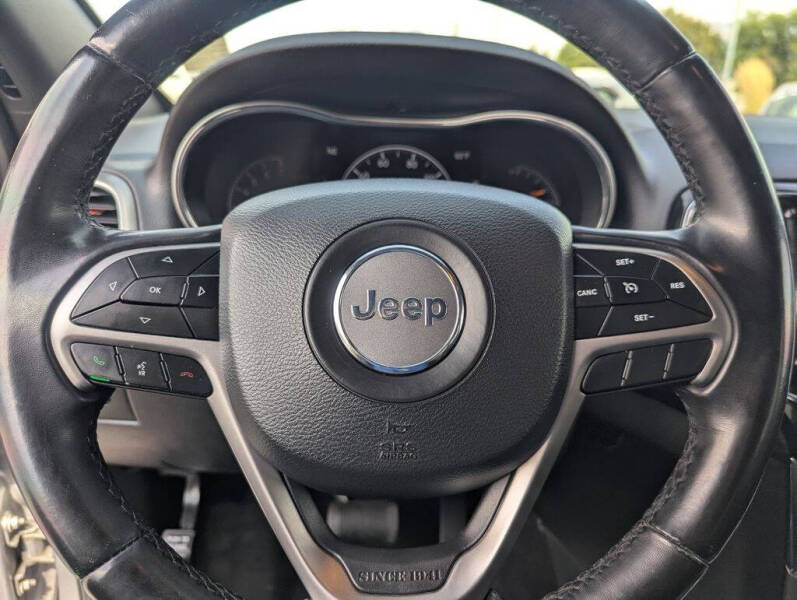 2019 Jeep Grand Cherokee Laredo E