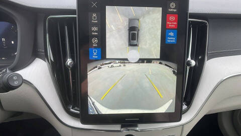 2026 Volvo XC60 B5 Ultra