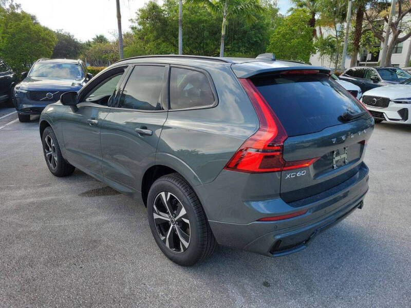 2026 Volvo XC60 B5 Core