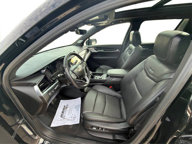 2023 Cadillac XT6 Premium Luxury