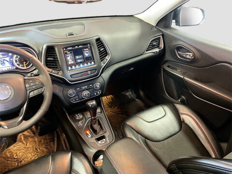 2022 Jeep Cherokee Trailhawk