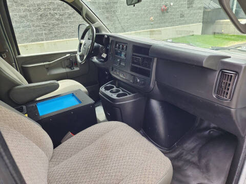 2019 GMC Savana 2500
