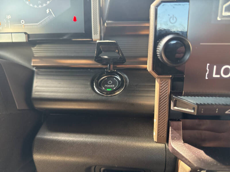 2025 GMC HUMMER EV 2X