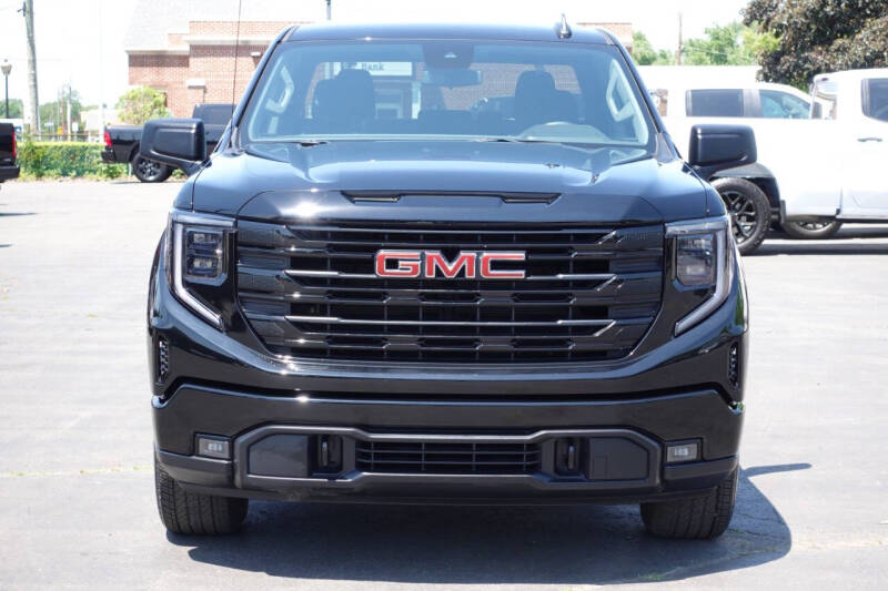 2024 GMC Sierra 1500 Elevation Standard