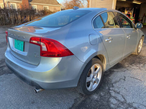 2013 Volvo S60 T5 Platinum