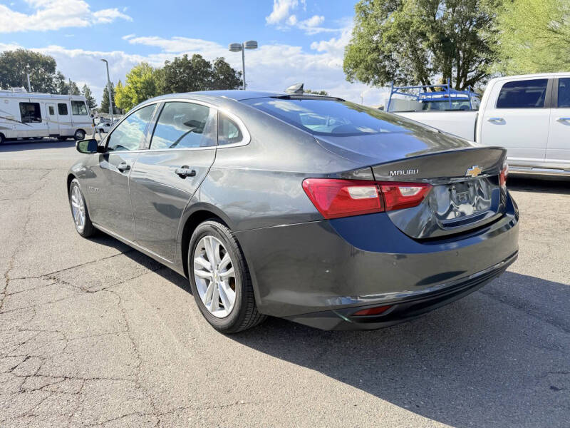 2017 Chevrolet Malibu LT
