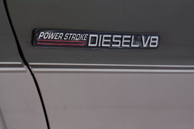 2002 Ford E-Series E-350 SD XLT