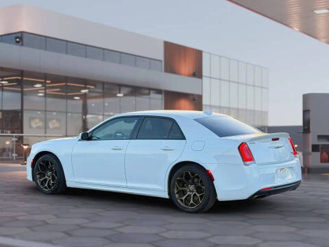 2017 Chrysler 300 S Alloy Edition