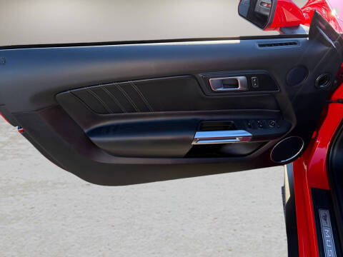 2022 Ford Mustang EcoBoost Premium