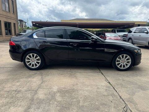 2019 Jaguar XE 25t Prestige