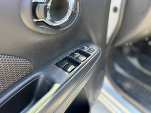 2017 Nissan Versa 1.6 S