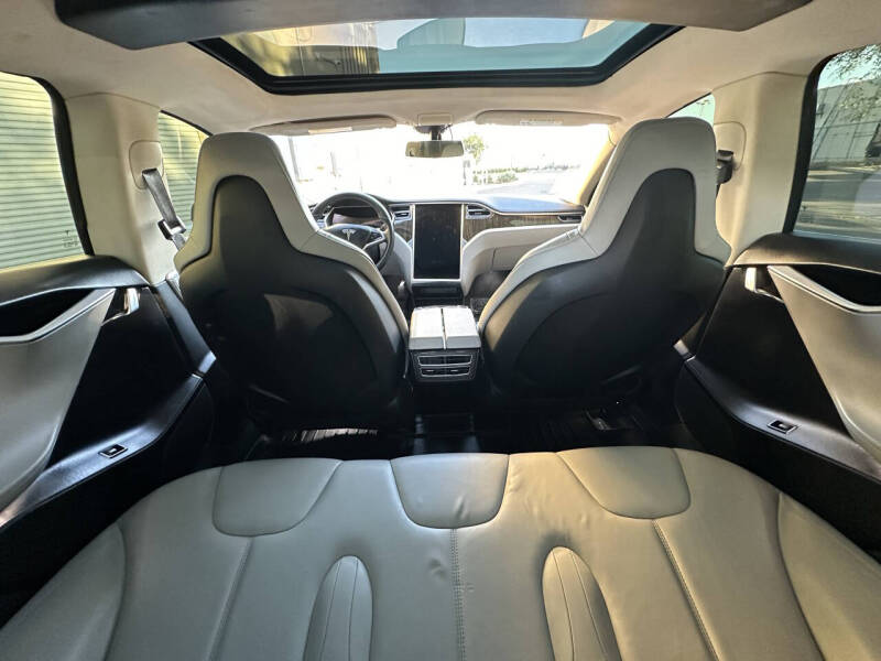 2013 Tesla Model S