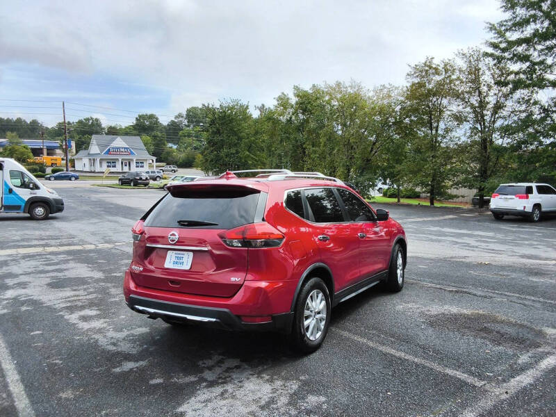 2017 Nissan Rogue SV