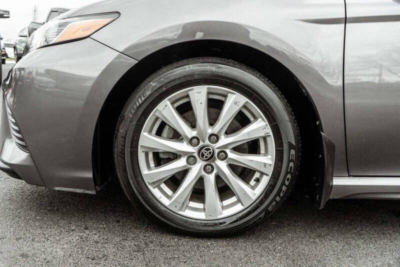 2020 Toyota Camry SE Nightshade