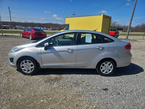 2013 Ford Fiesta for sale at Iron Works Auto Sales in Hubbard OH