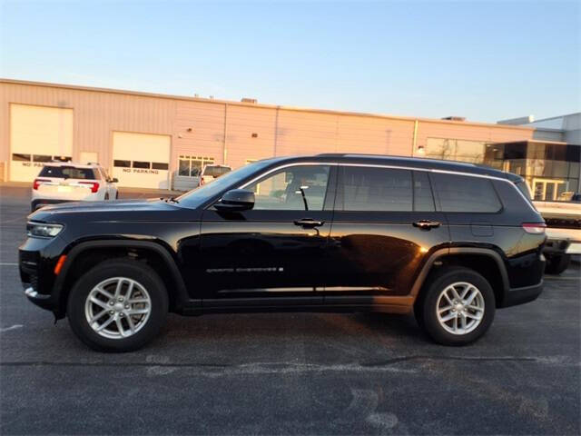 2022 Jeep Grand Cherokee L Laredo