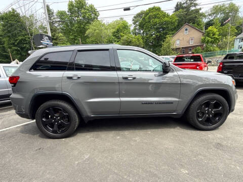 2019 Jeep Grand Cherokee Upland