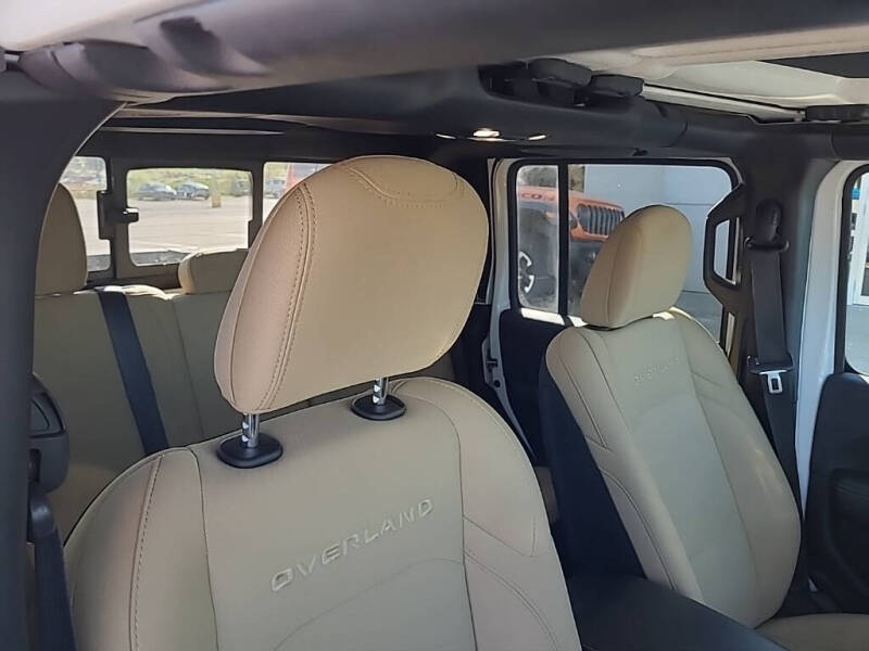 2021 Jeep Gladiator Overland