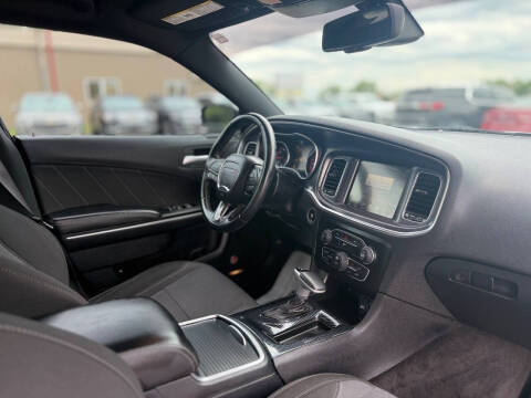 2016 Dodge Charger SXT