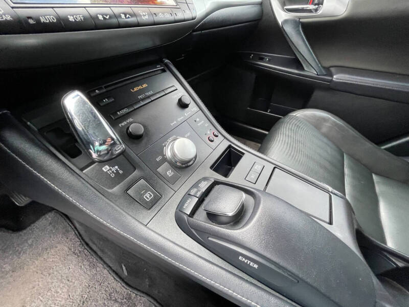 2013 Lexus CT 200h
