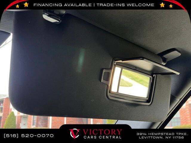 2022 Land Rover Defender 110 X-Dynamic SE