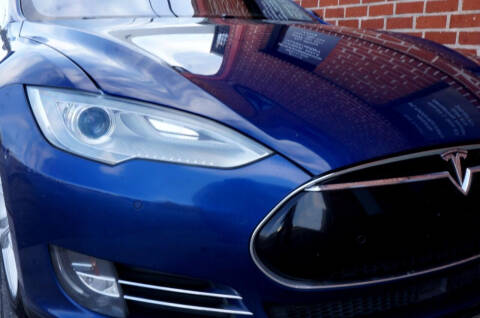 2016 Tesla Model S 90D