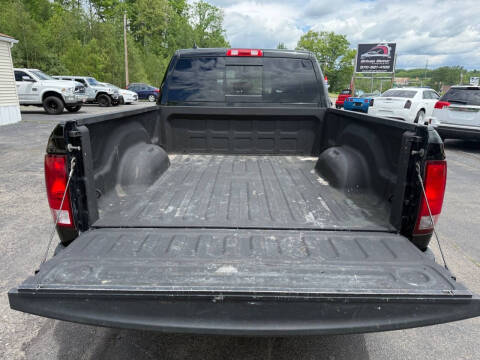2015 RAM 1500 SLT
