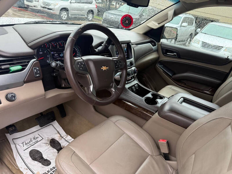 2018 Chevrolet Suburban LT